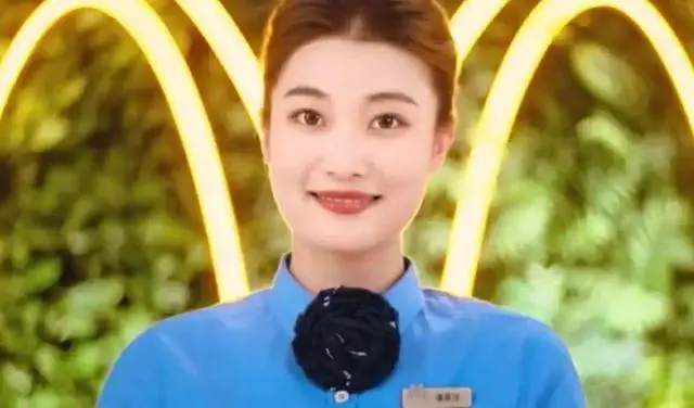 麥當勞新制服為什么要戴“鋼絲球”？